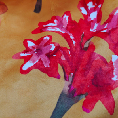 Retro Floral Printed Velvet